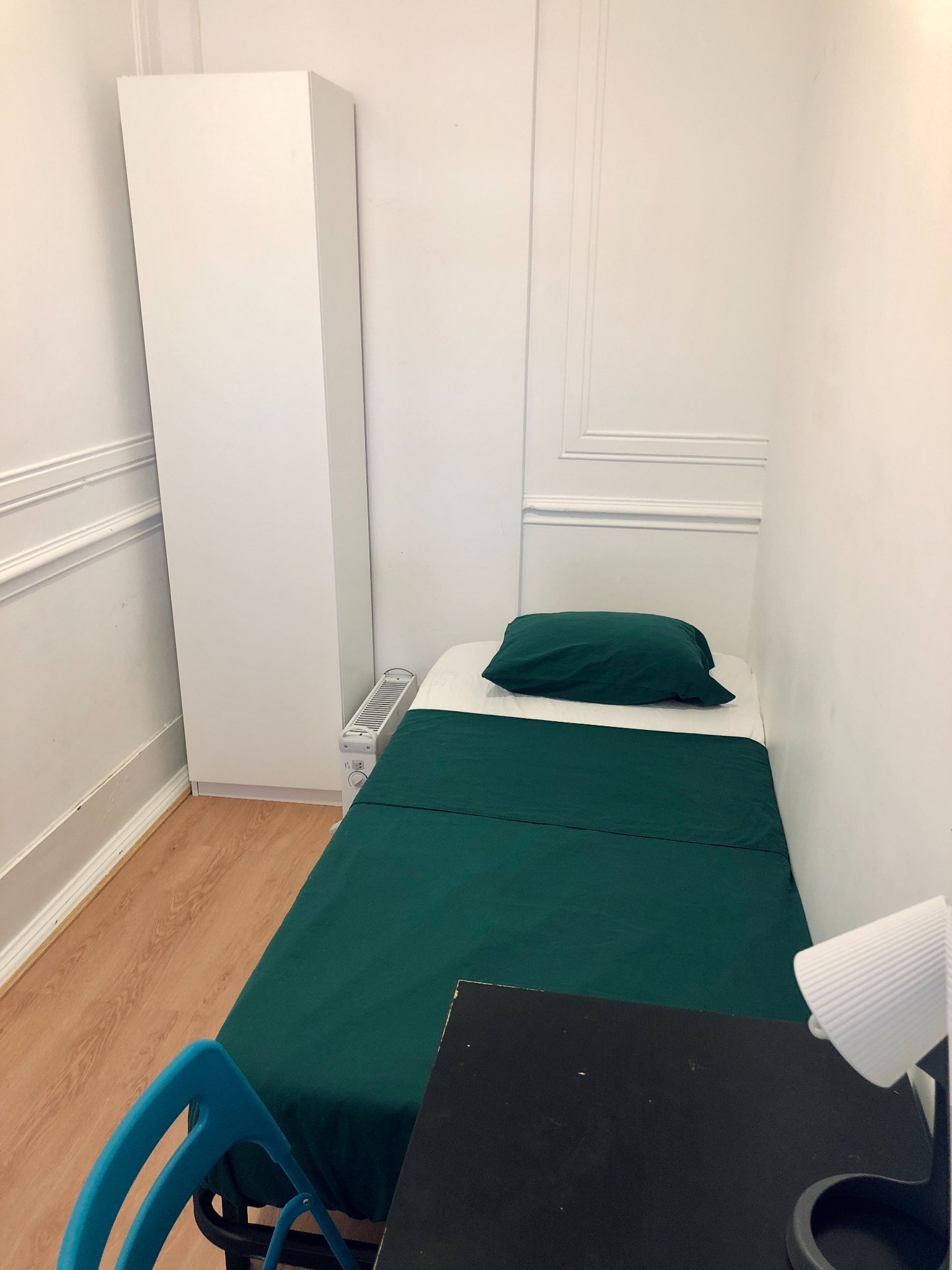 Cozy Single Room 6 with Warm Touch em São Sebastião da Pedreira, lisboa – foto 3 de 15