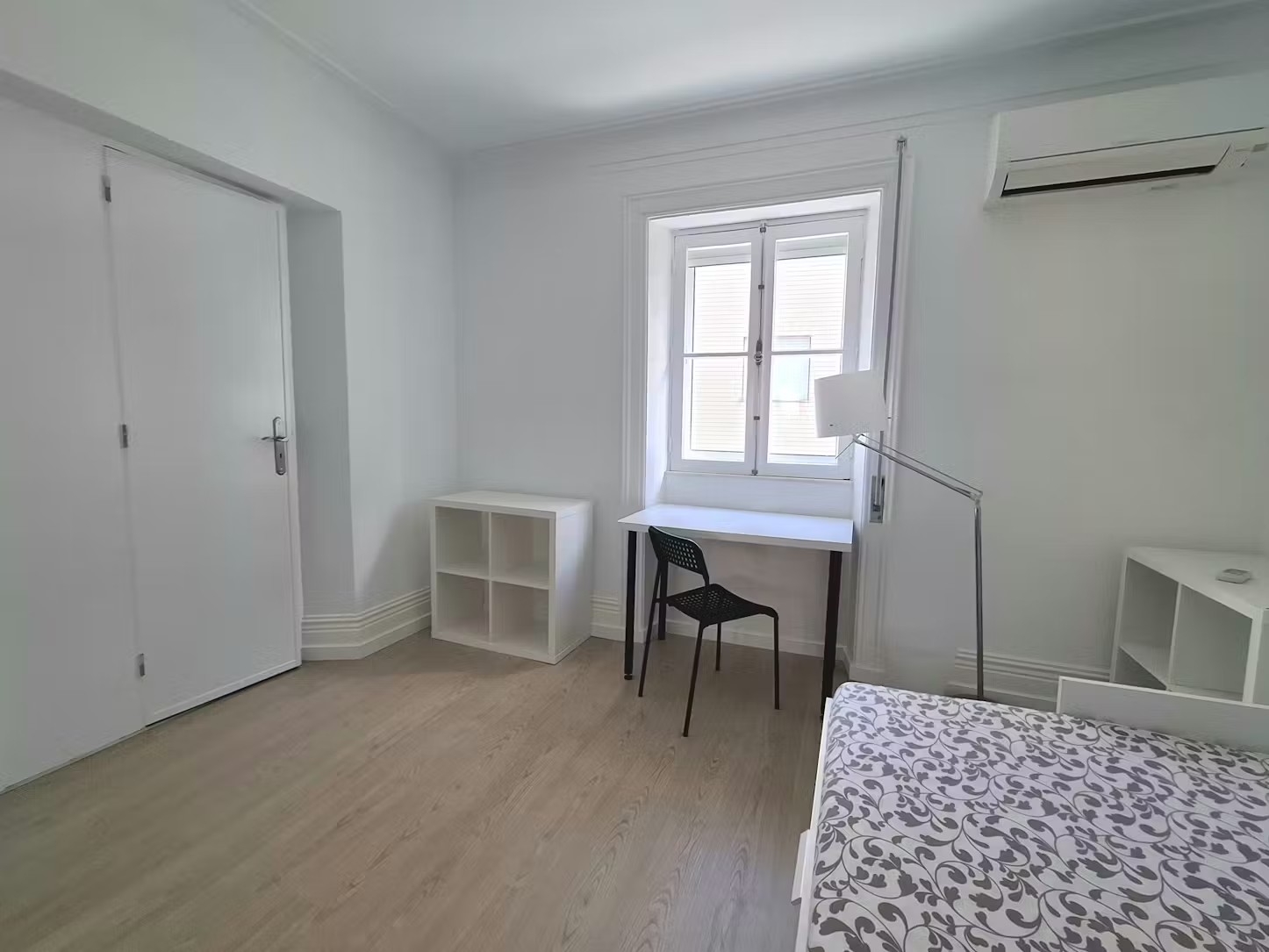 O206 - Spacious Superior Room with Private Bathroom em Rio Tinto, porto – foto 4 de 24