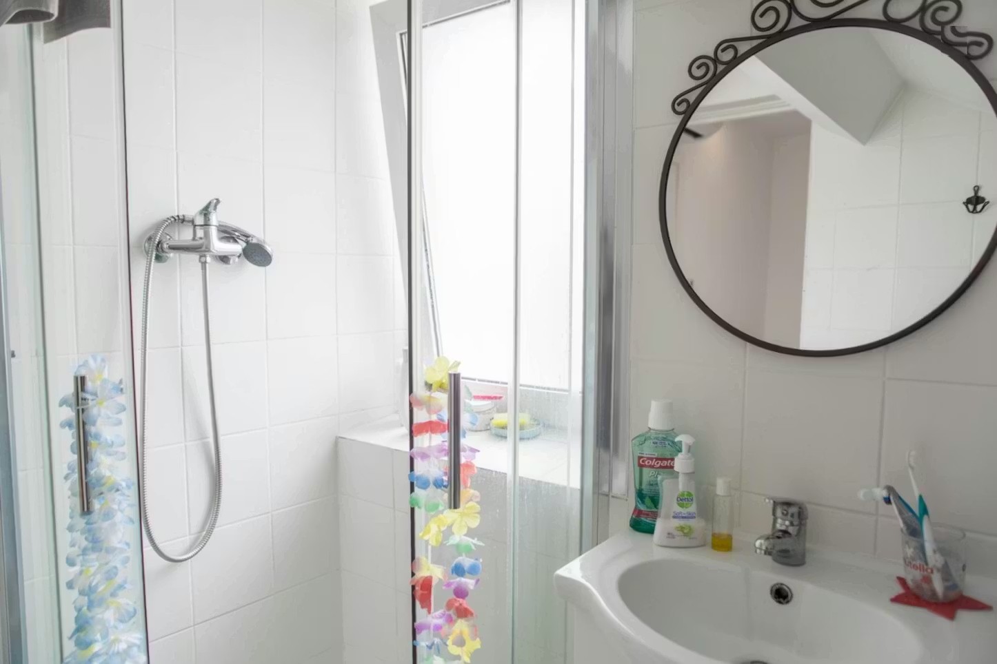 O305 - Cozy Standard Room with Private Bathroom in Rio Tinto, porto – photo 4 of 20