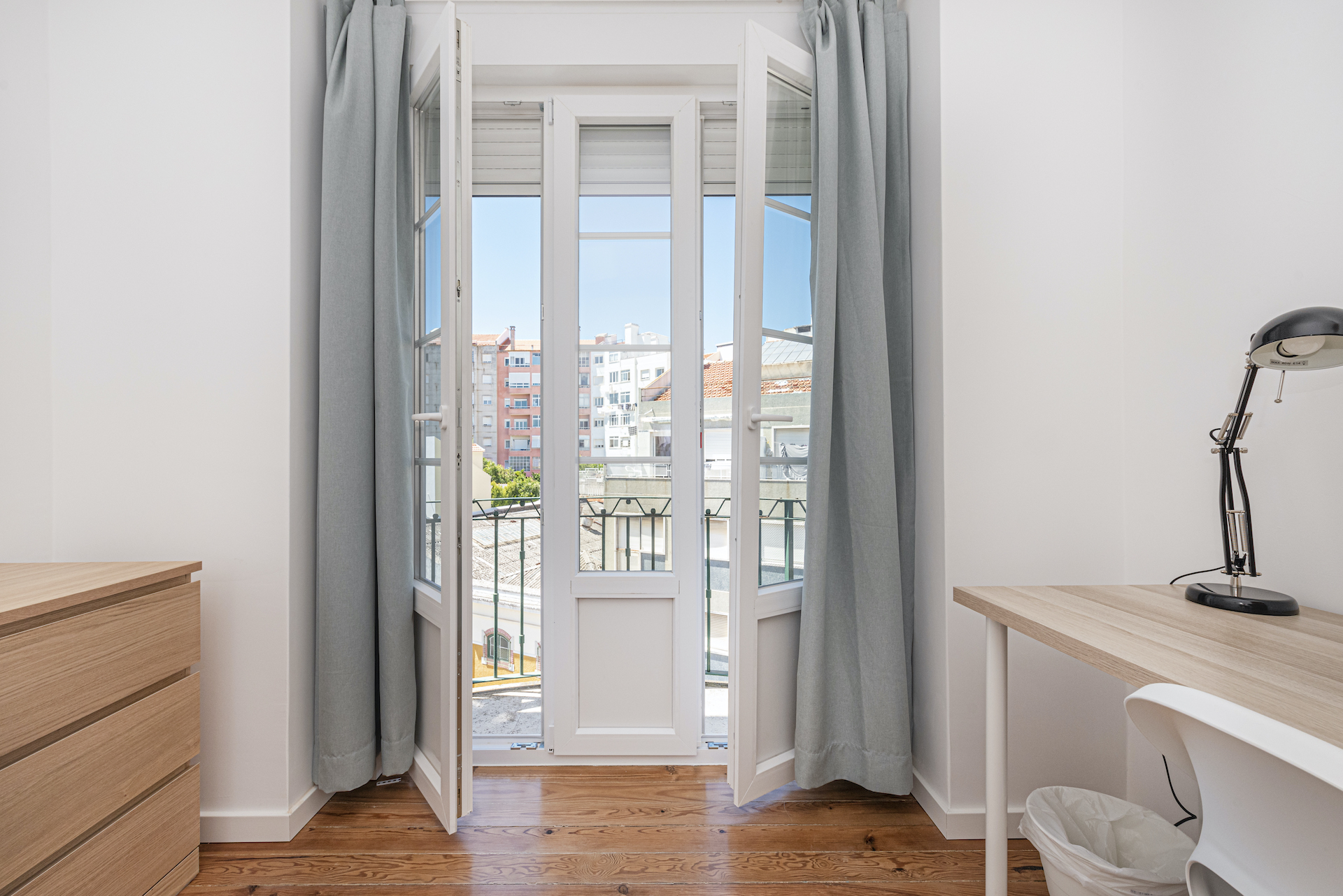 Room 02 em Alcântara, lisboa – foto 3 de 17