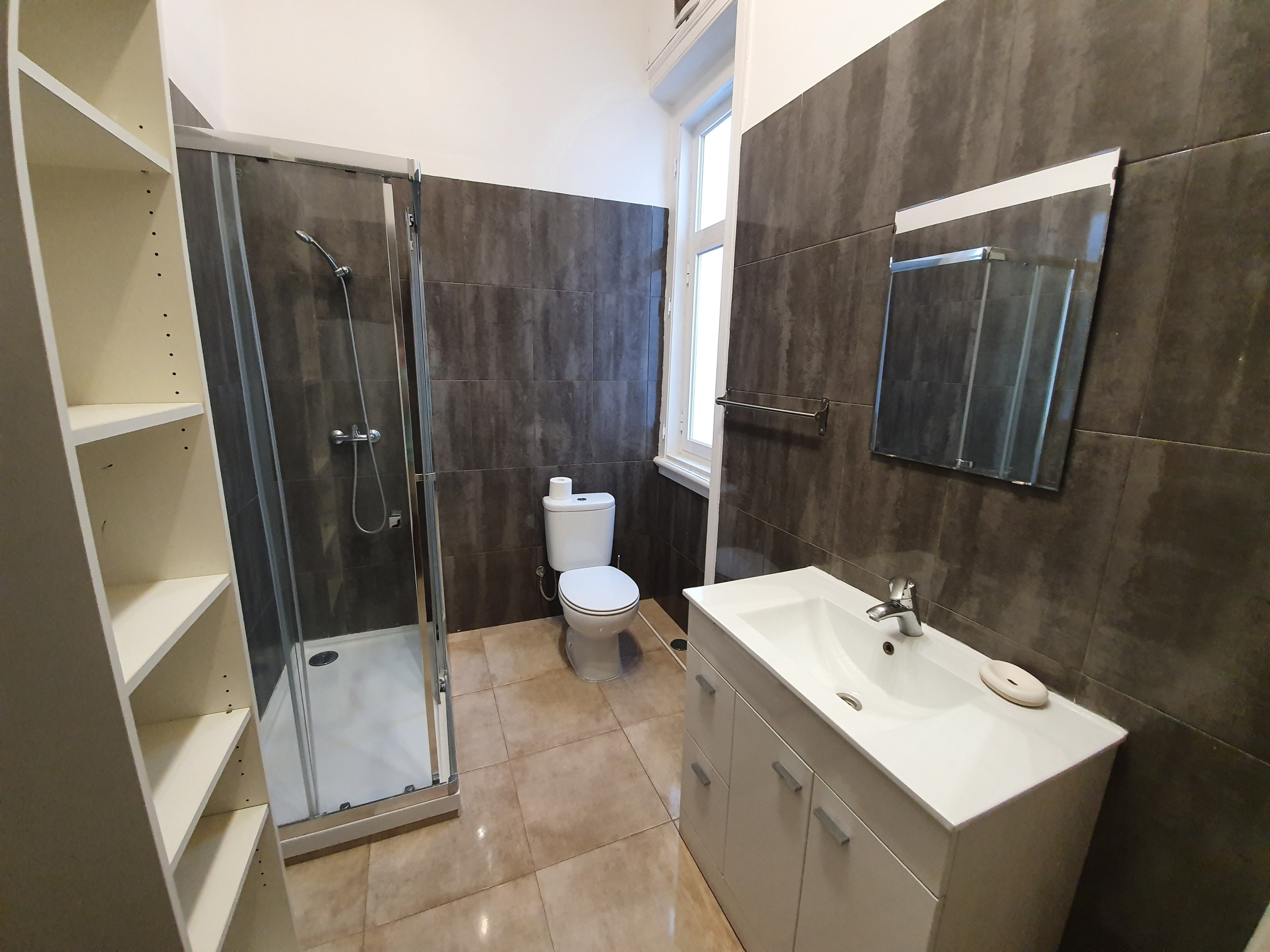 Room 4 em Arroios, lisboa – foto 5 de 15