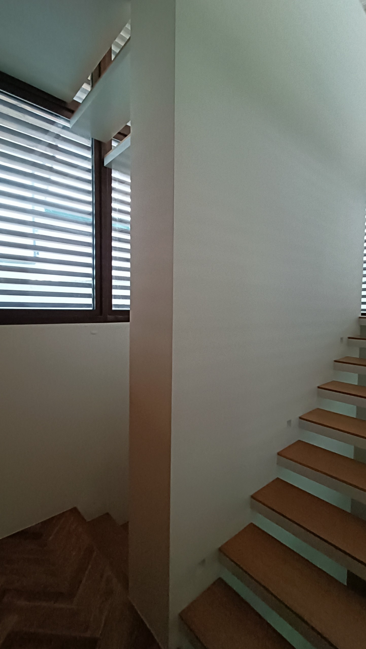 Comfortable Single Room 6 with Desk & Wardrobe em Porto – foto 5 de 17