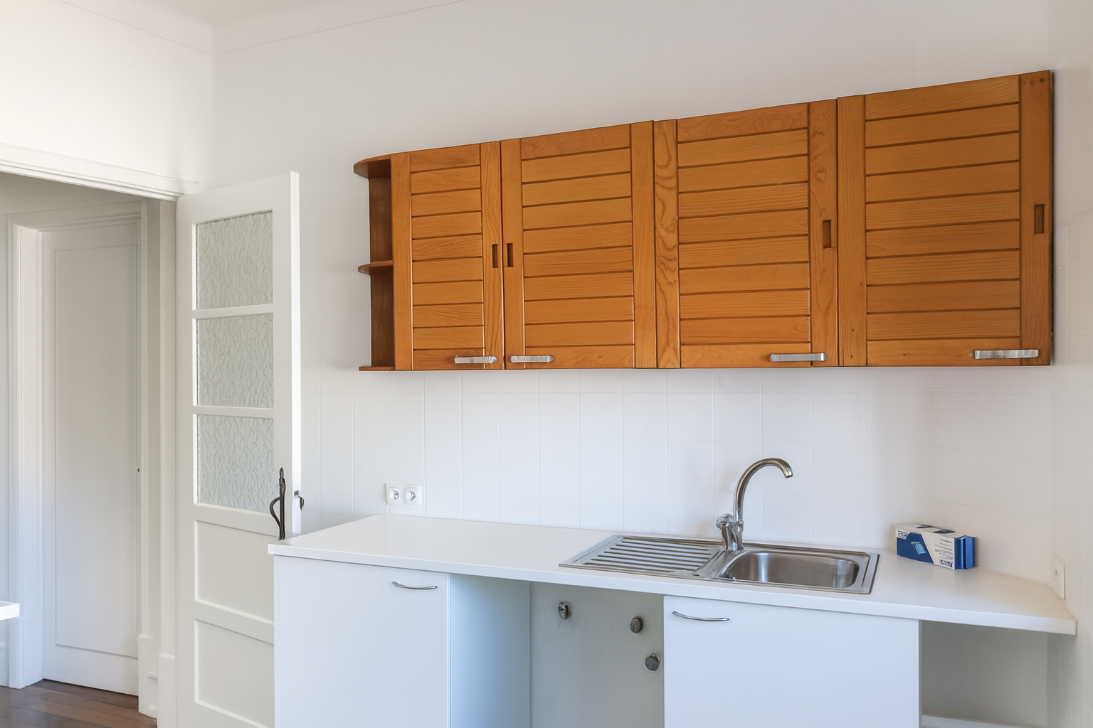 Fantastic Well-furnished Double-Bed Room 1 in Alto do Pina em Alto do Pina, lisboa – foto 4 de 12