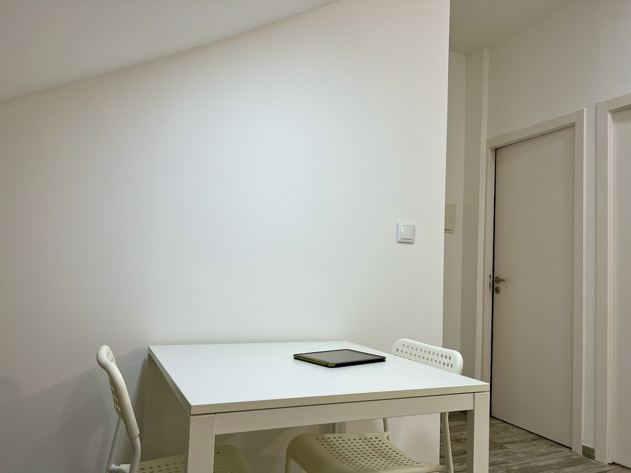 Quiet Room 5 in Pontinha, lisboa – photo 5 of 9