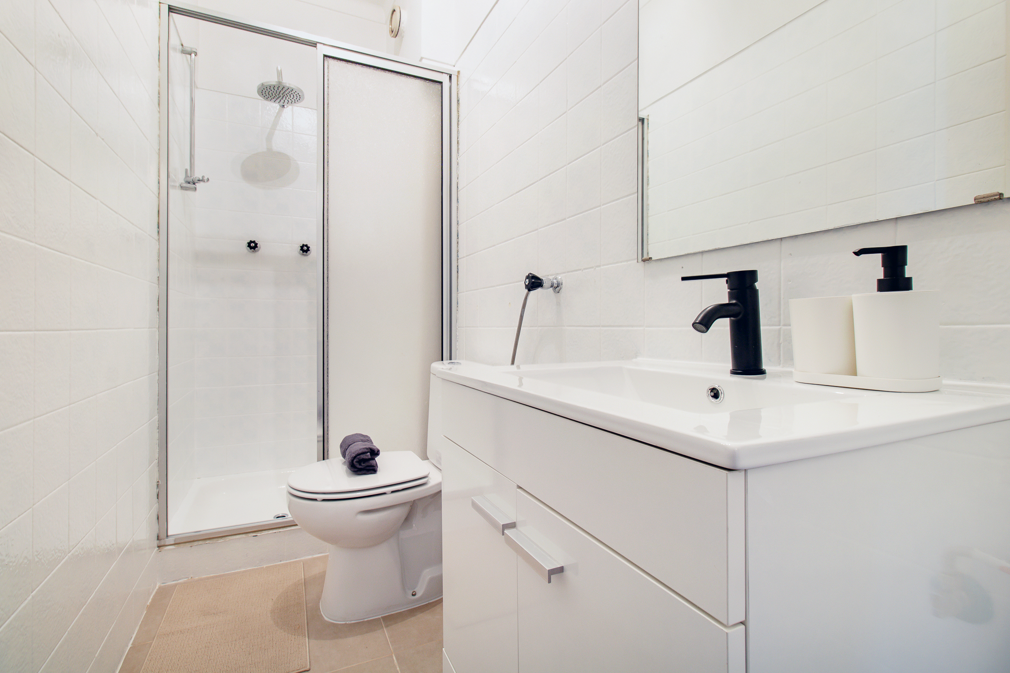 Luminous Double Room 4 & Comfort em São Domingos de Benfica, lisboa – foto 4 de 12