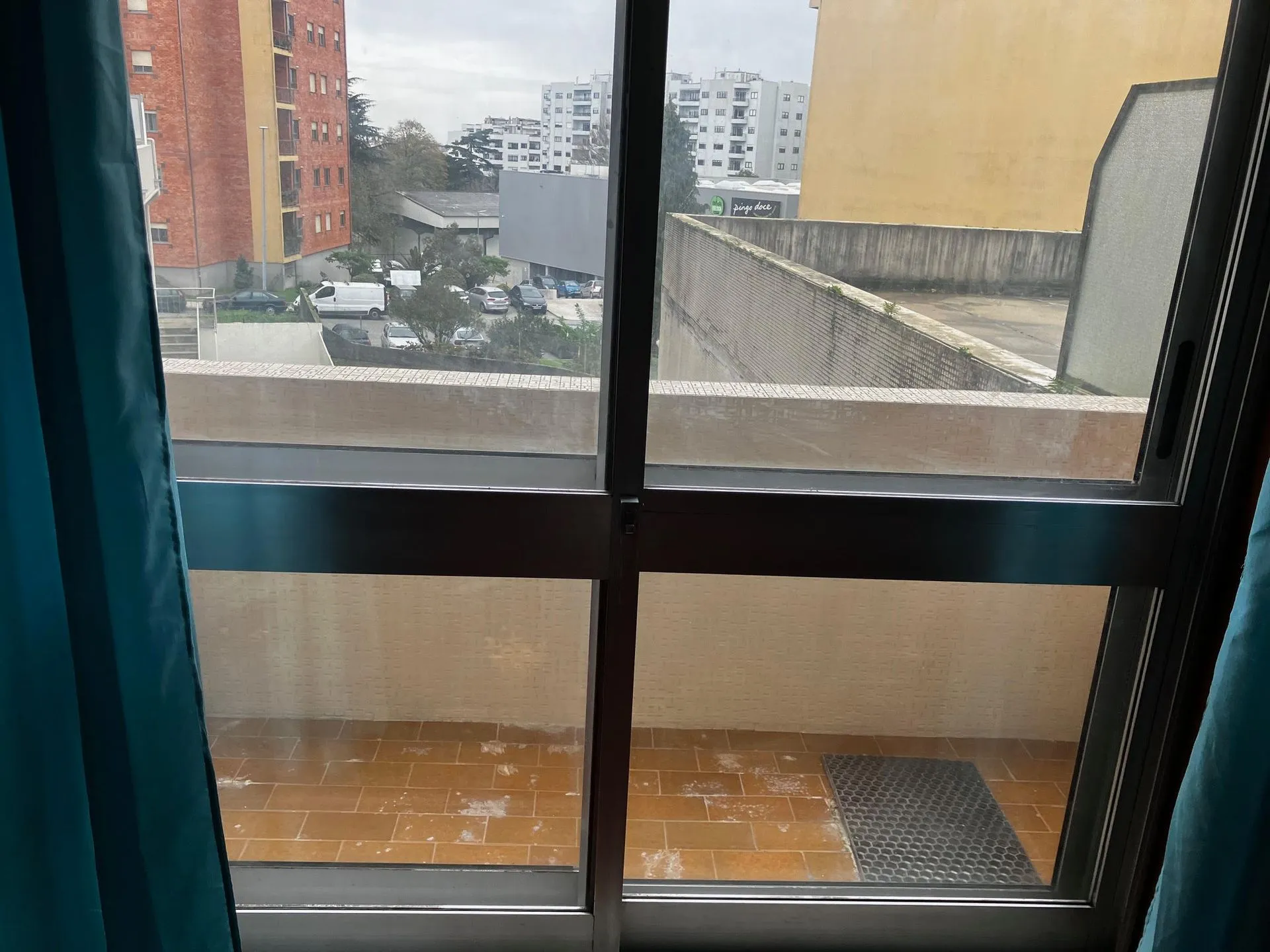 Room 2 in Paranhos, porto – photo 4 of 18