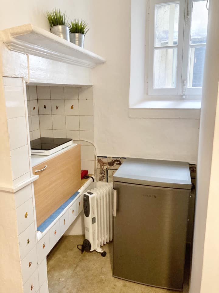 Stylish Double-Bed Studio with Natural Light em Encarnação, lisboa – foto 5 de 13
