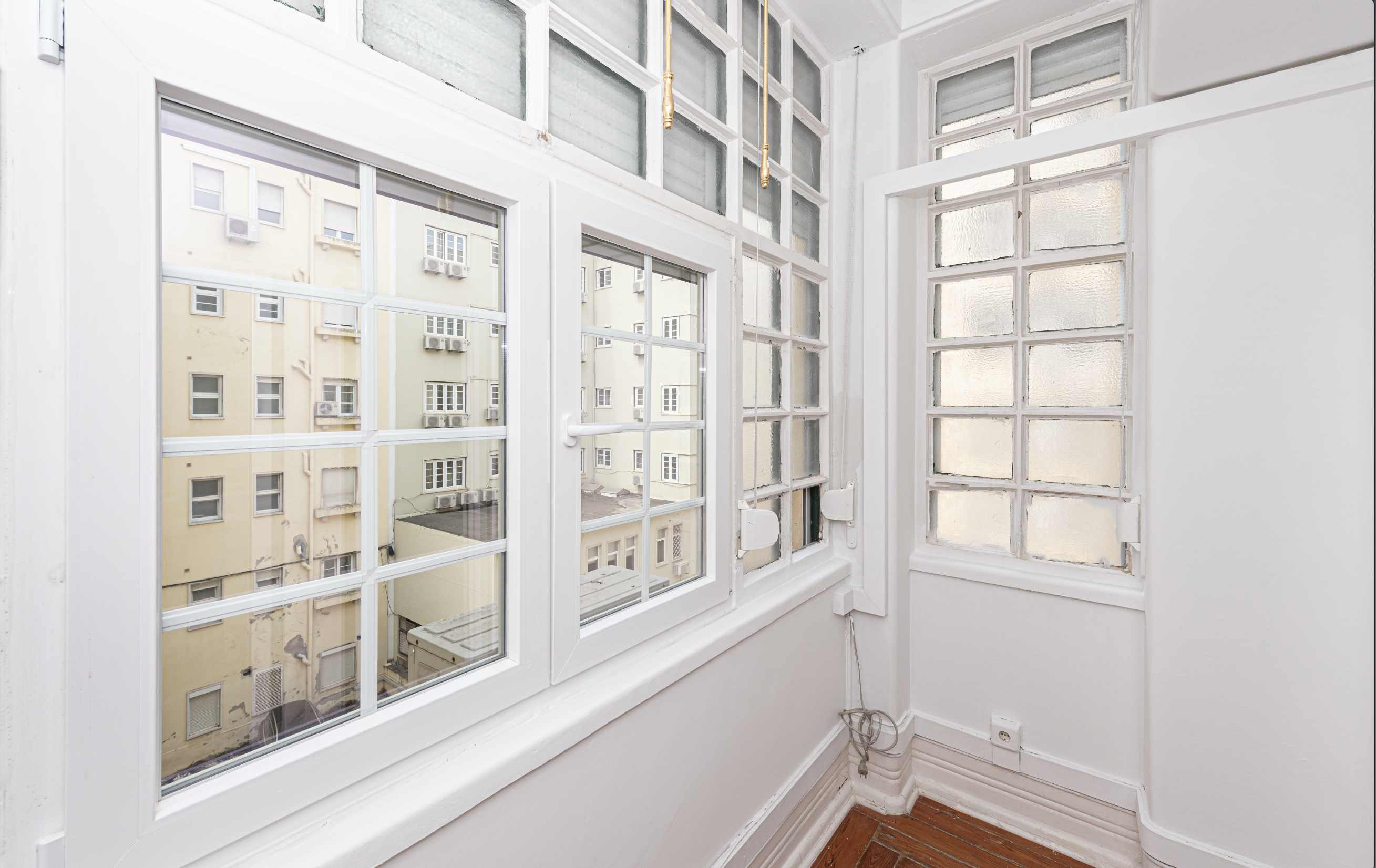 1207 in Avenidas Novas, lisboa – photo 4 of 23