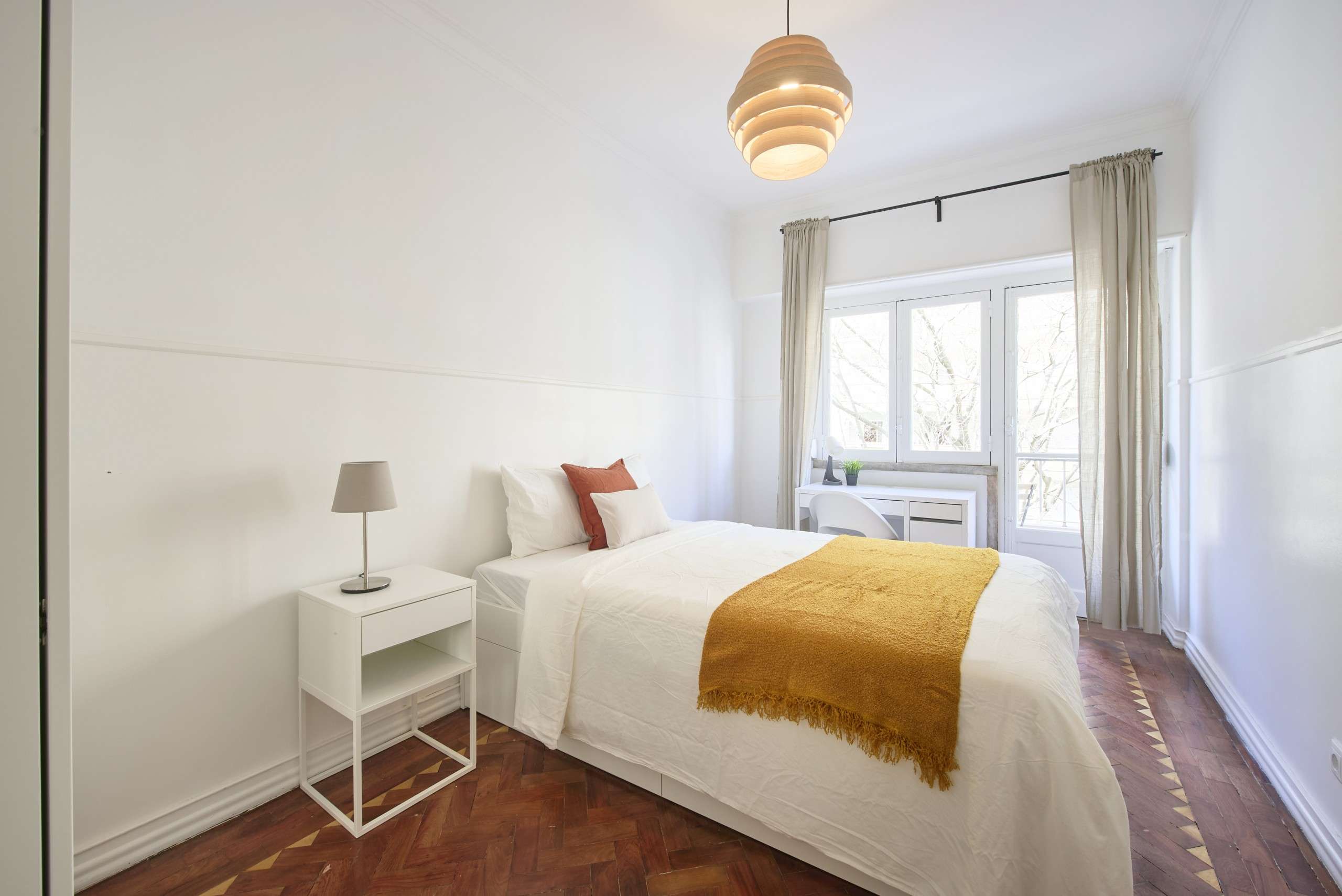 Brand-New Double Room 4 Living em São Sebastião da Pedreira, lisboa – foto 3 de 15
