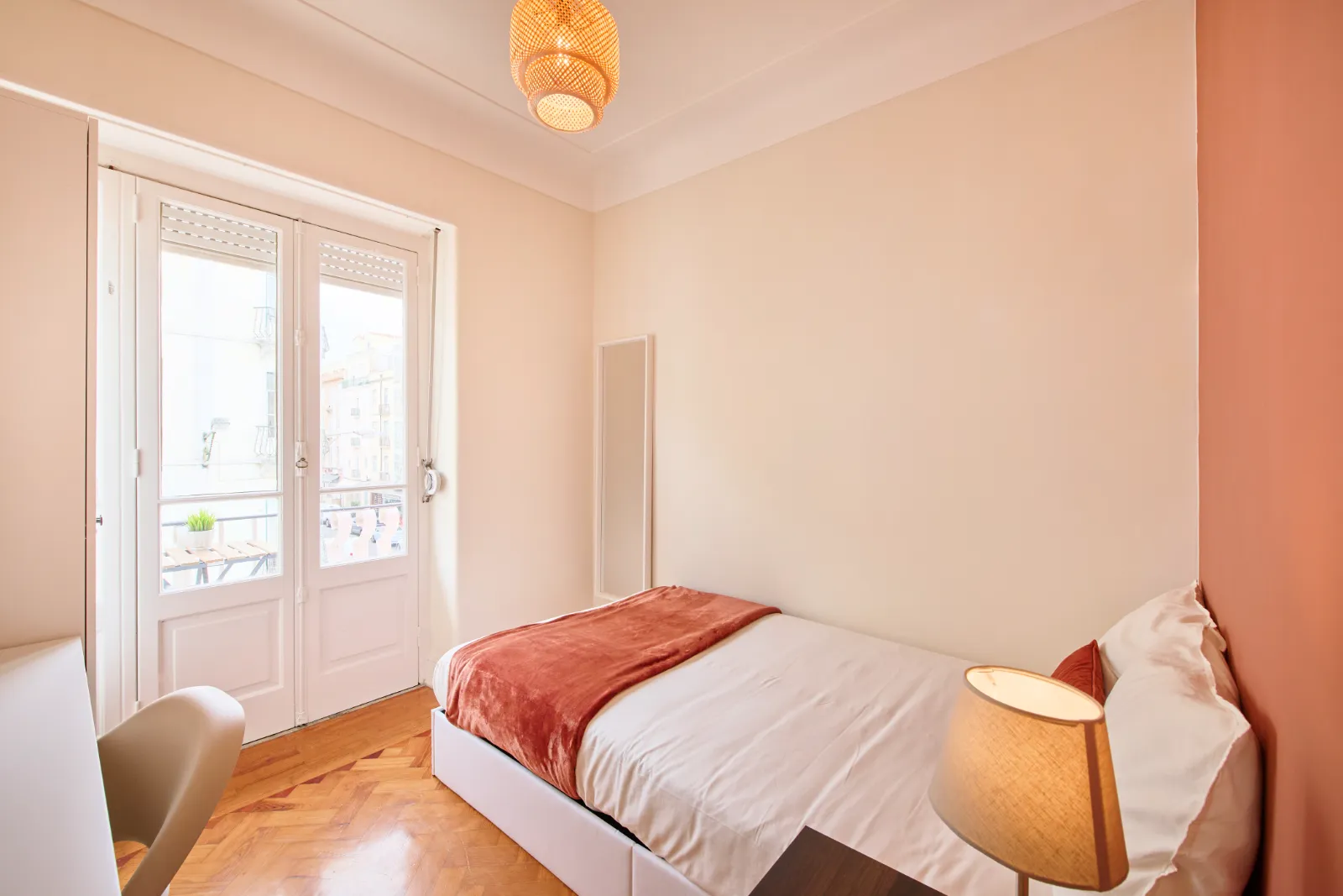 Room 1 - Double Room em Arroios, Lisbon – foto 4 de 17