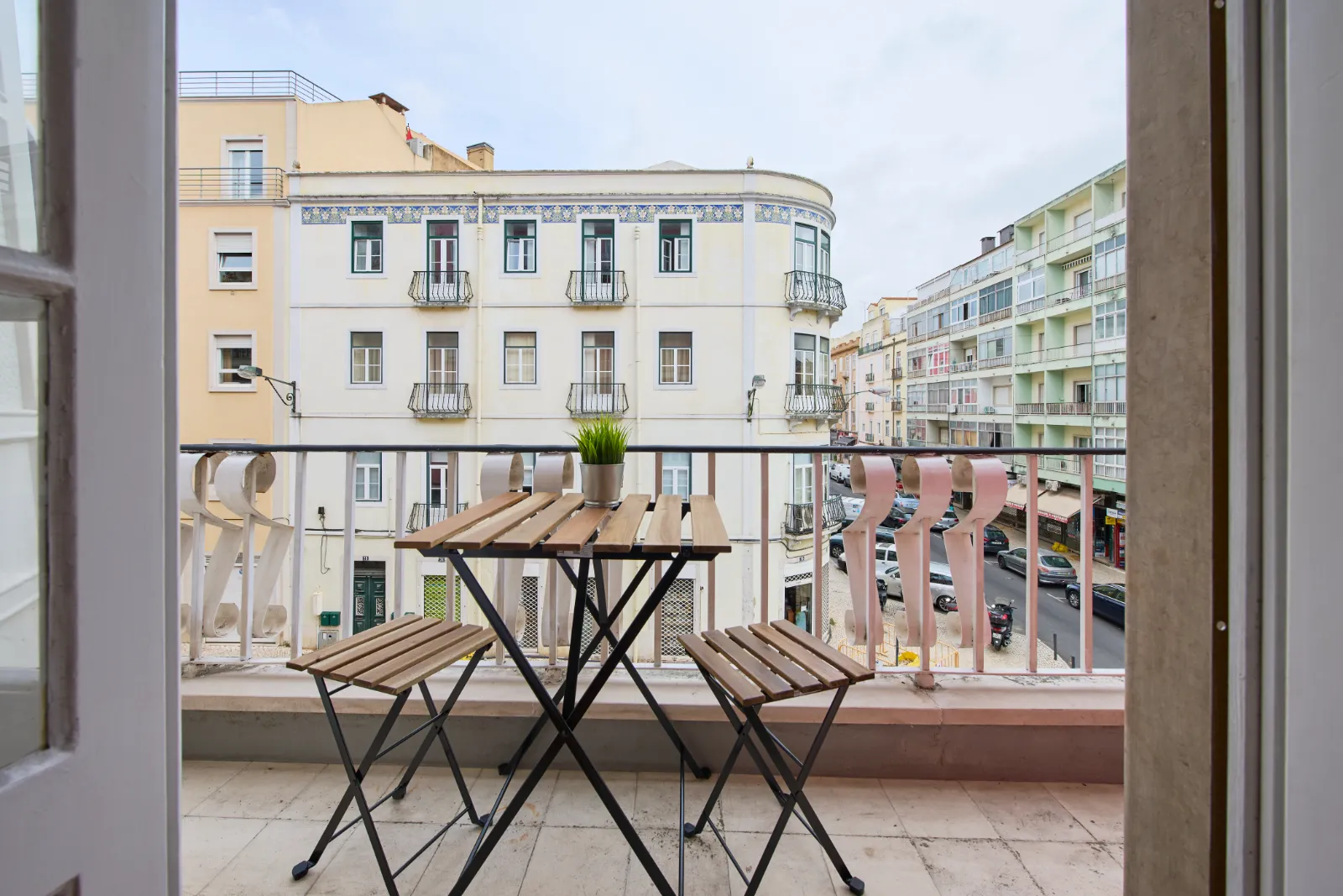 Room 1 - Double Room in lisboa – photo 1 of 5