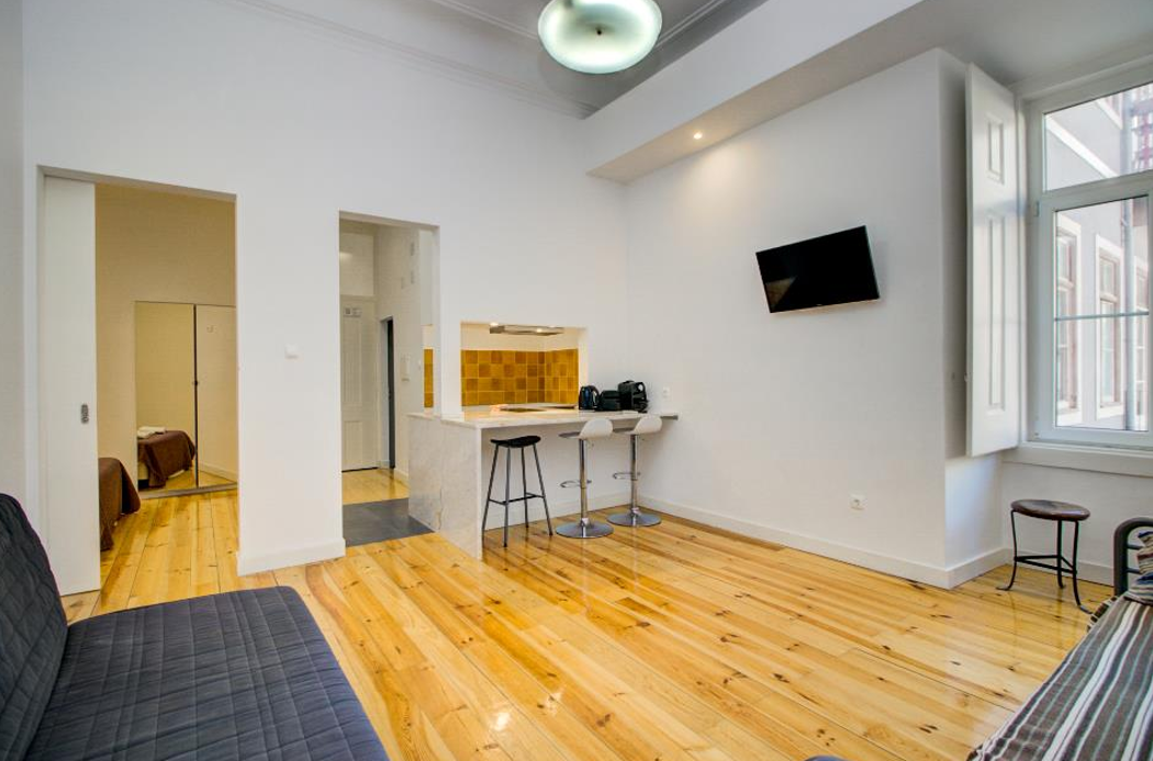 5903 em Alcântara, lisboa – foto 1 de 10