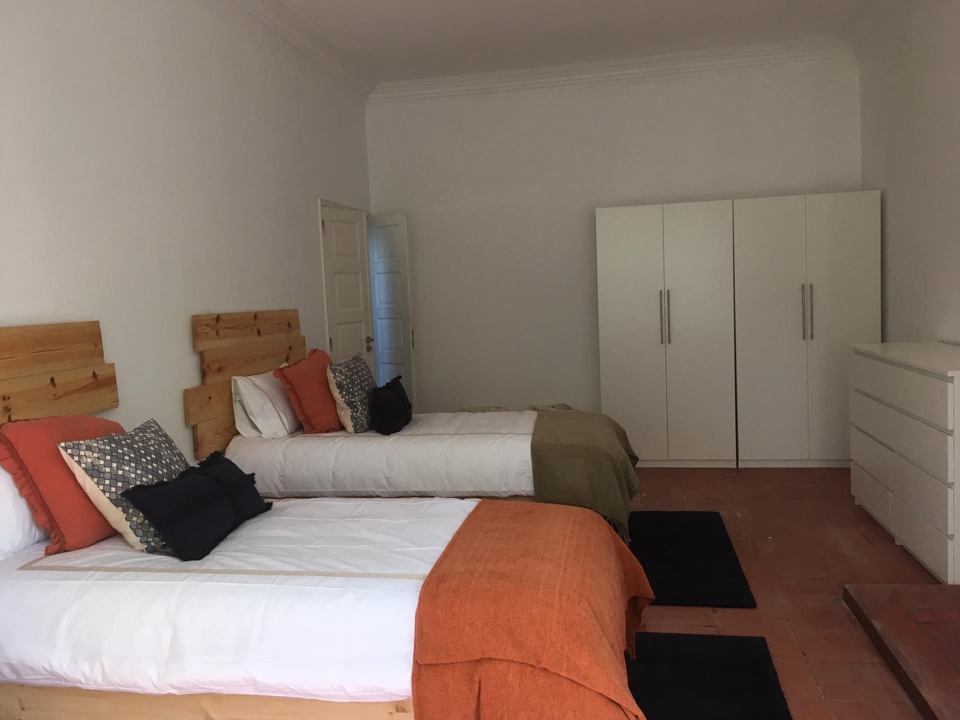 Q2 in UNIÃO DAS FREGUESIAS DE OEIRAS E SÃO JULIÃO DA BARRA, PAÇO DE ARCOS E CAXIAS, lisboa – photo 2 of 27