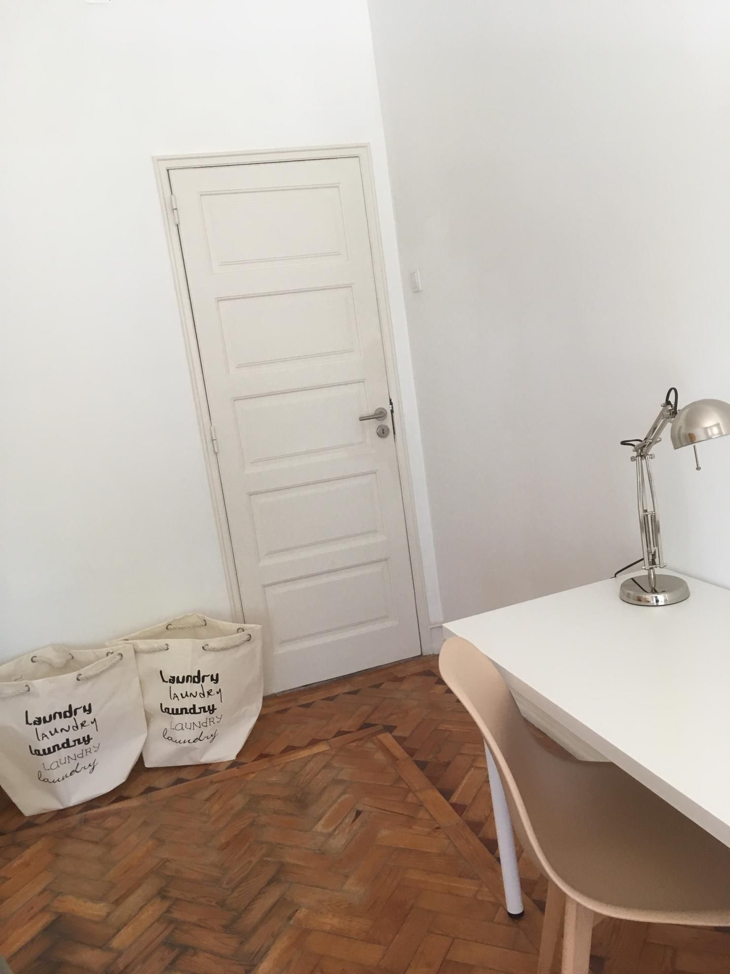 Q7 in UNIÃO DAS FREGUESIAS DE OEIRAS E SÃO JULIÃO DA BARRA, PAÇO DE ARCOS E CAXIAS, lisboa – photo 4 of 27