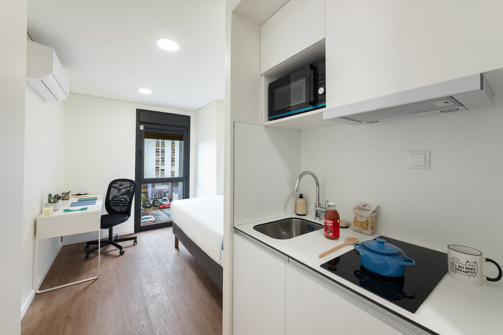 Standard Studio Apartment – 1-Month Minimum Stay in Arreiro, lisboa – photo 4 of 14