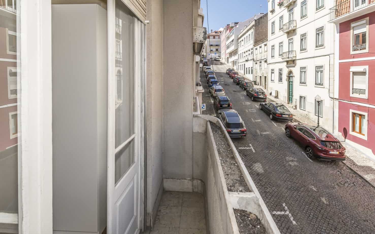 2908 in Santos-o-Velho, lisboa – photo 2 of 20