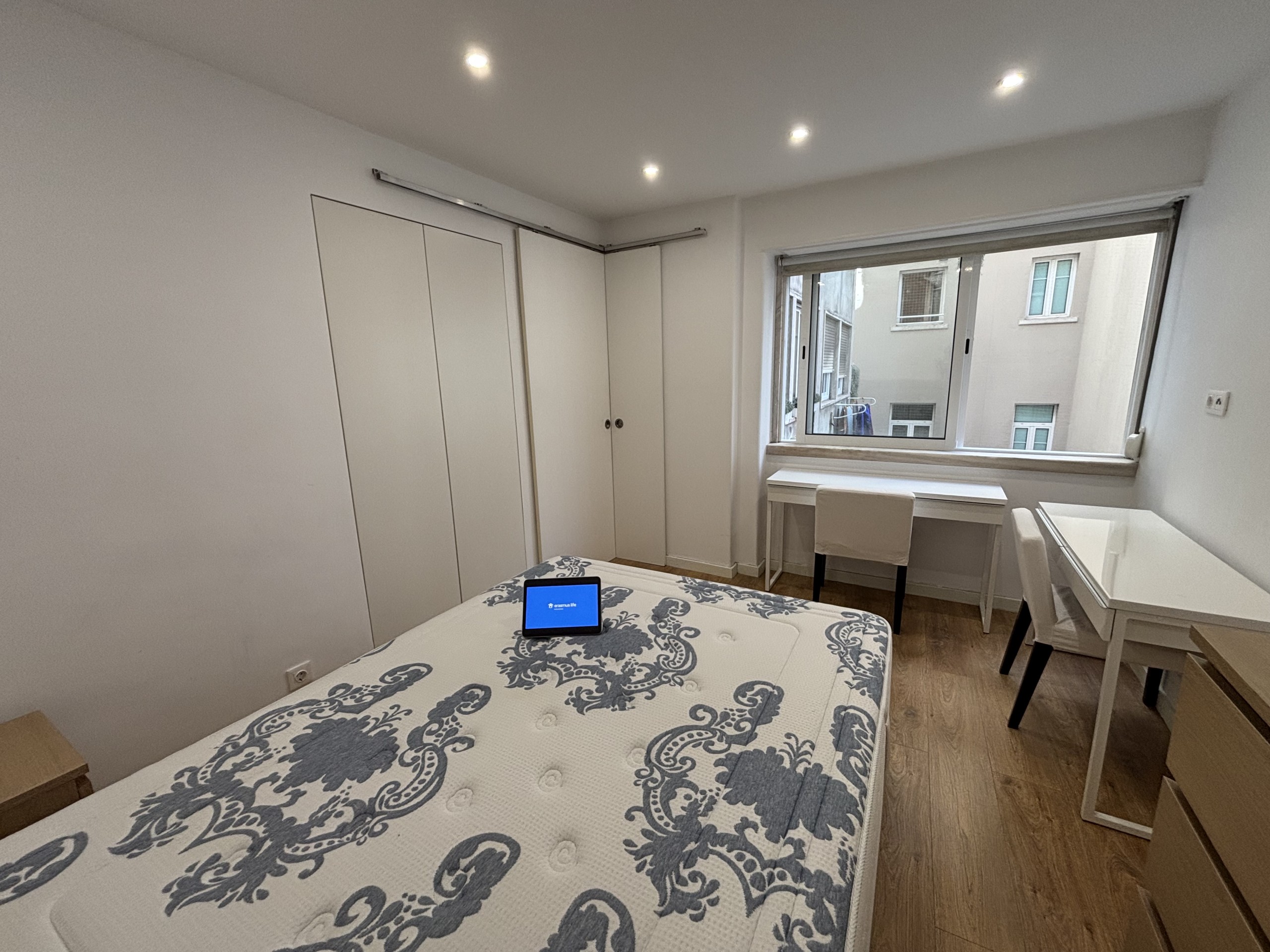 One Bedroom apartment in Marquês Pombal in Lisboa – photo 2 of 6