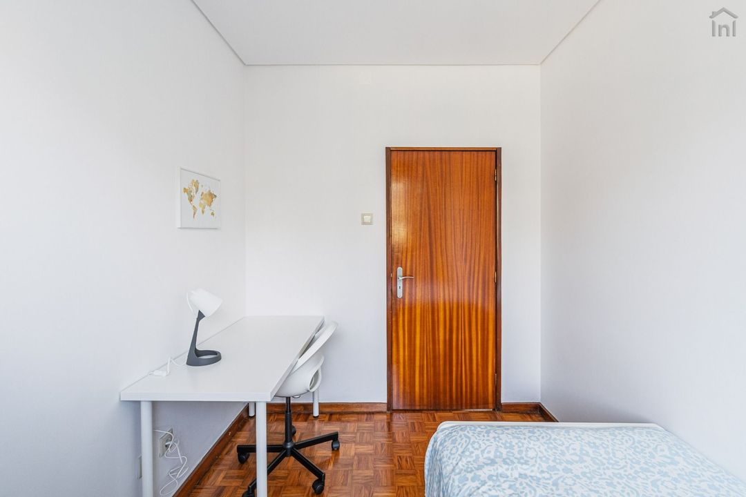 Room 2 in Bonfim, porto – photo 2 of 31