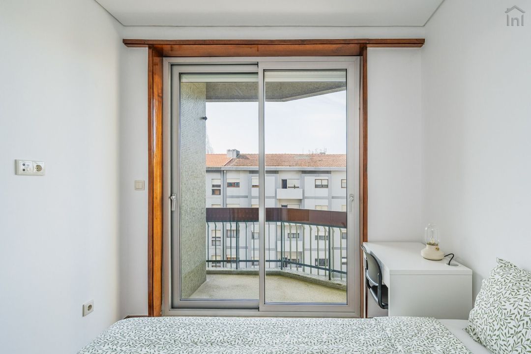 Room 5 - Quarto Porto sem Varanda em Bonfim, porto – foto 3 de 33