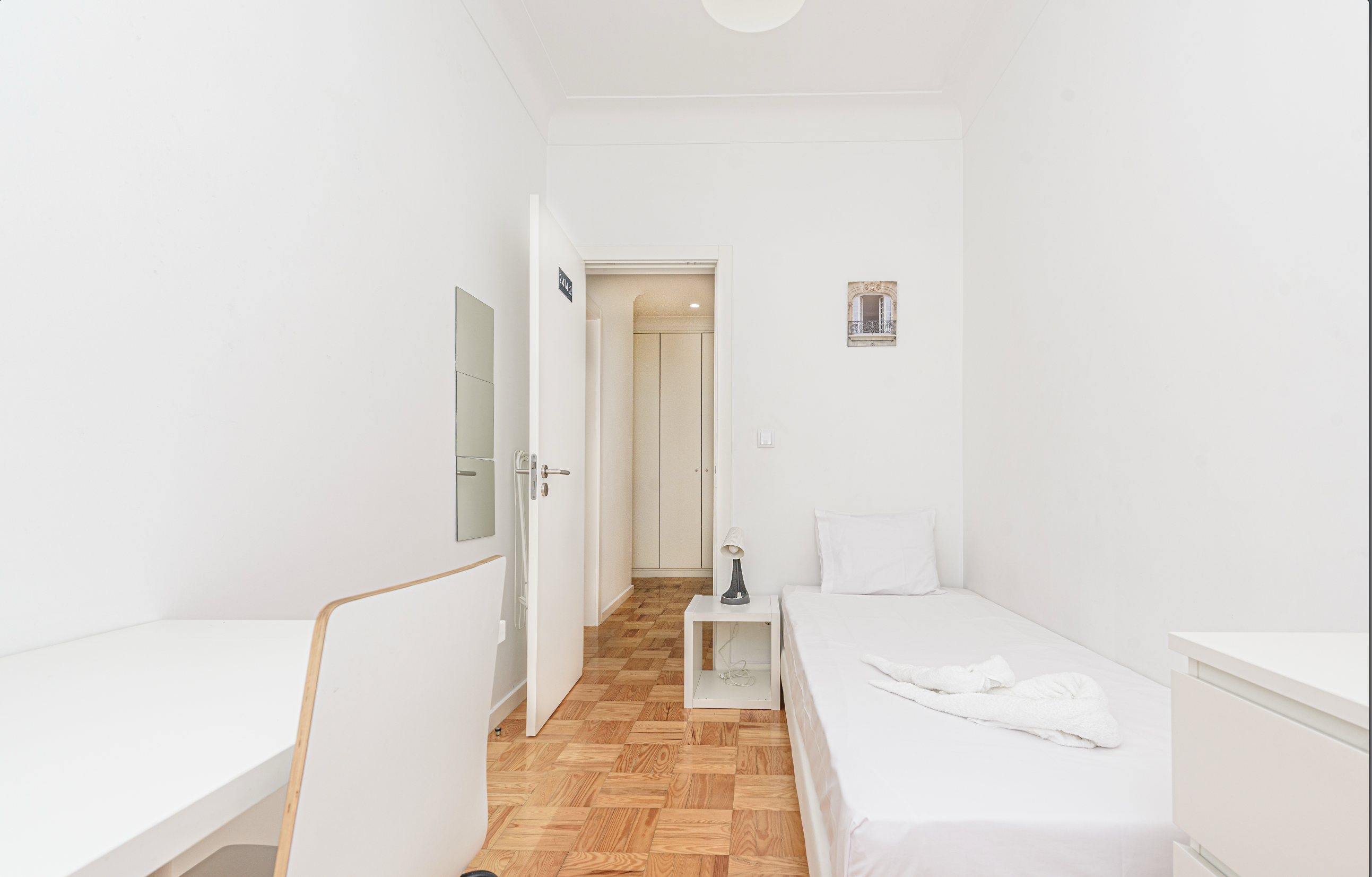 Room 2414 em Jardim Zoologico, lisboa – foto 3 de 16