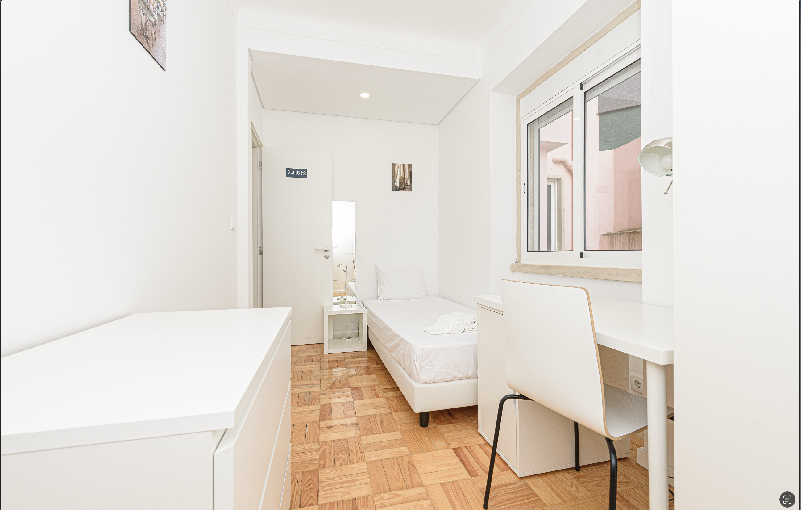 Room 2418 em lisboa – foto 1 de 5