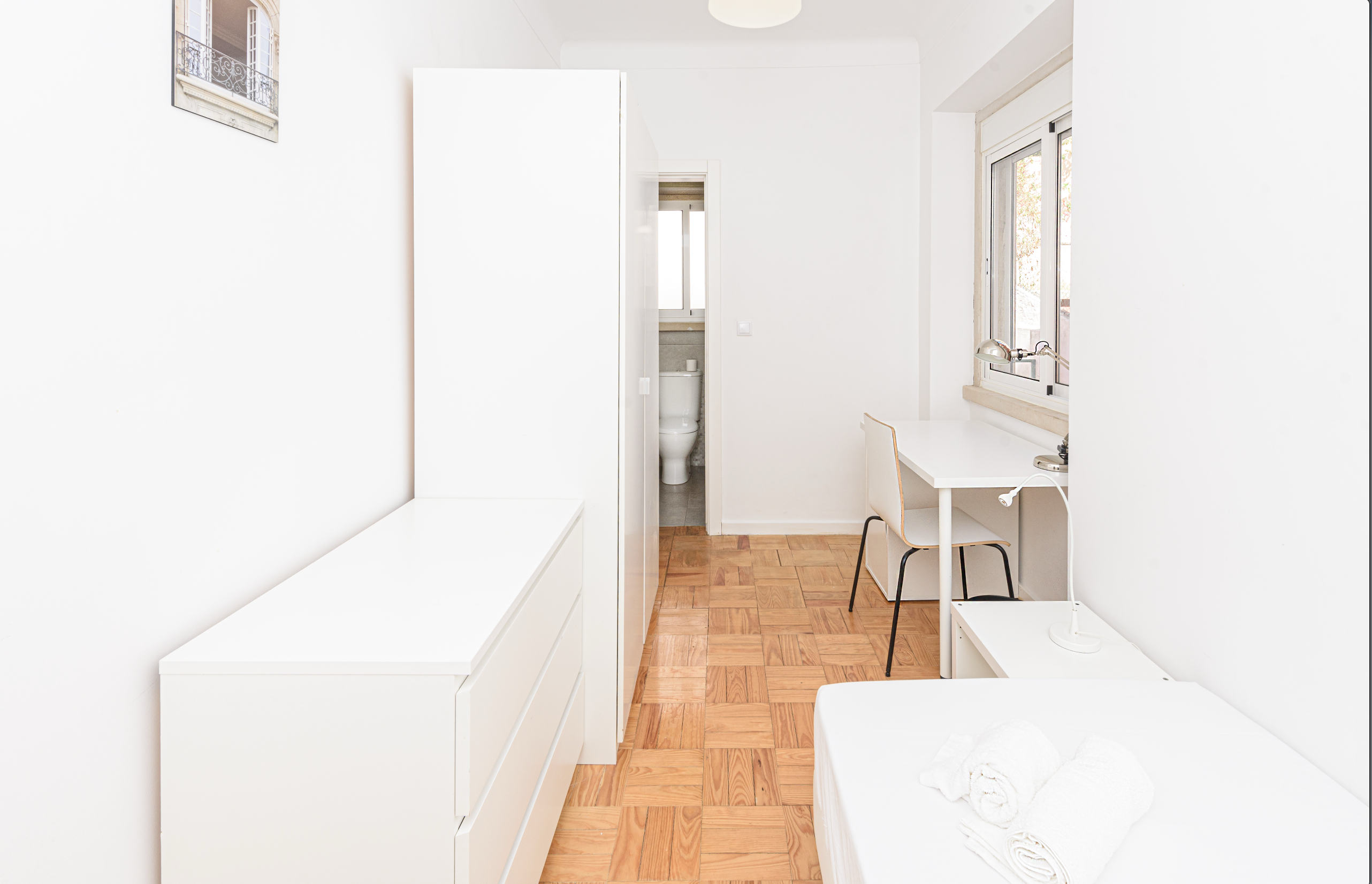 Room 2417 em Jardim Zoologico, lisboa – foto 2 de 17