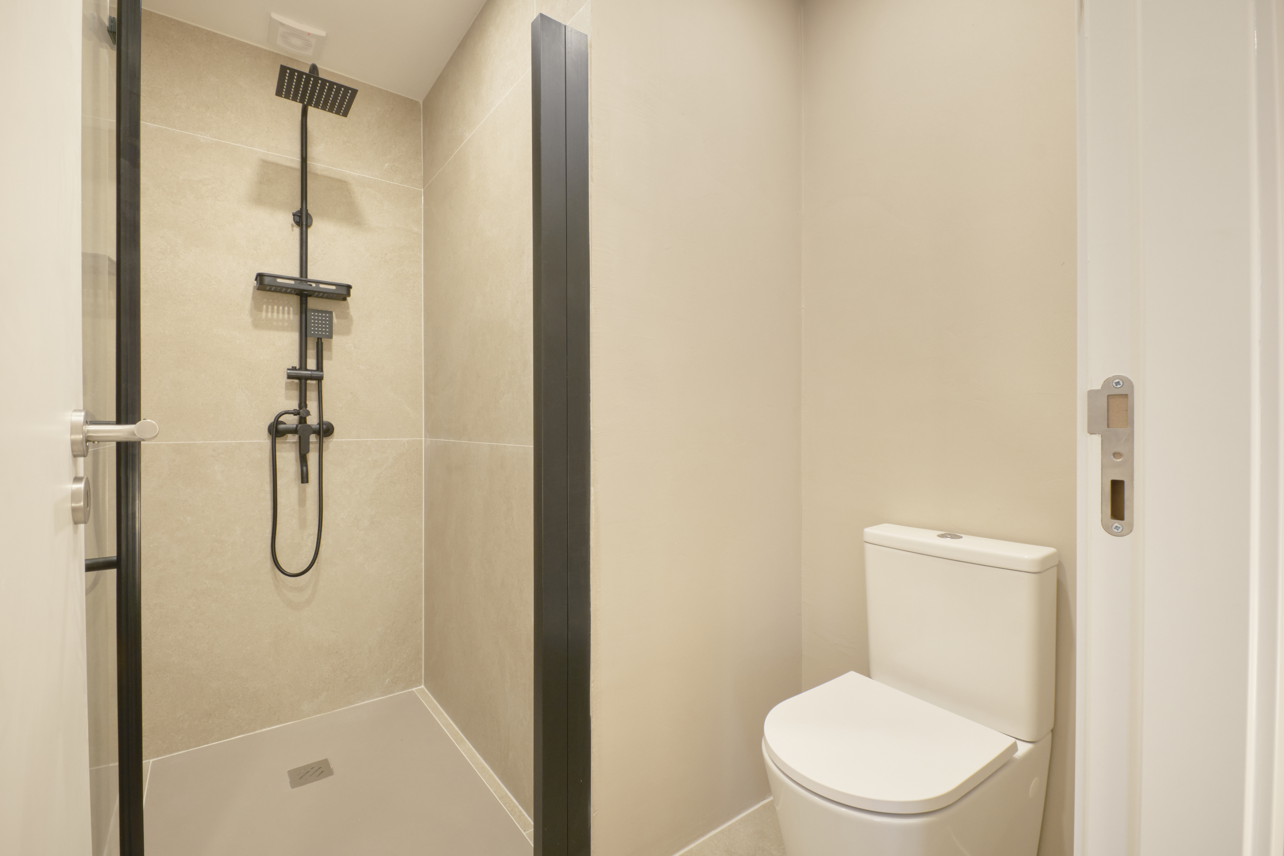 Comfortable Private Room 5 em Avenidas Novas, lisboa – foto 3 de 30