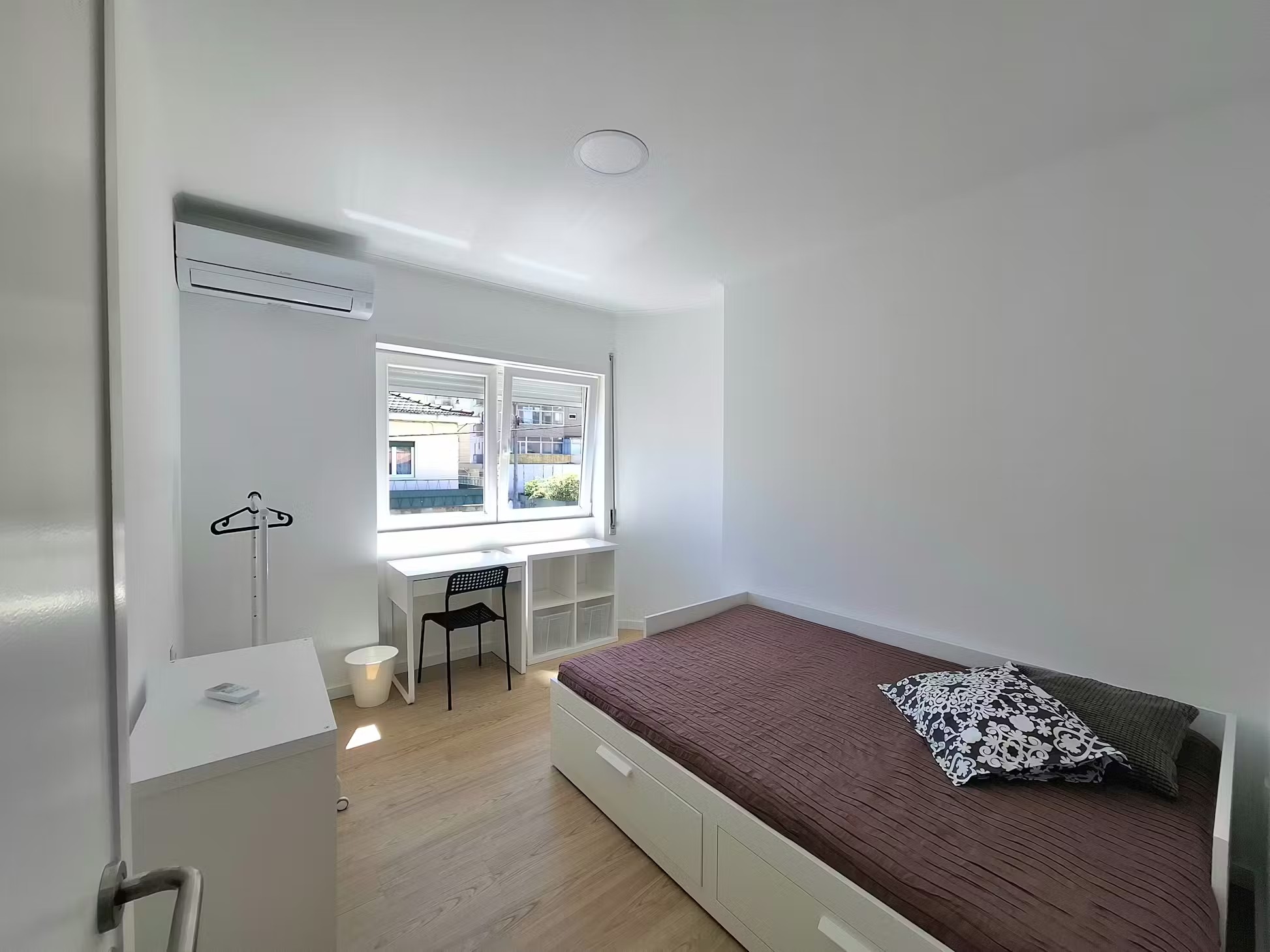T202- Spacious Superior Double Room in Rio Tinto, porto – photo 2 of 29