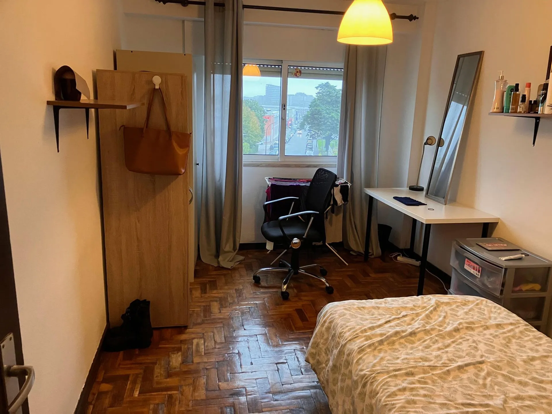 Room 2 in Ramalde, porto – photo 3 of 15